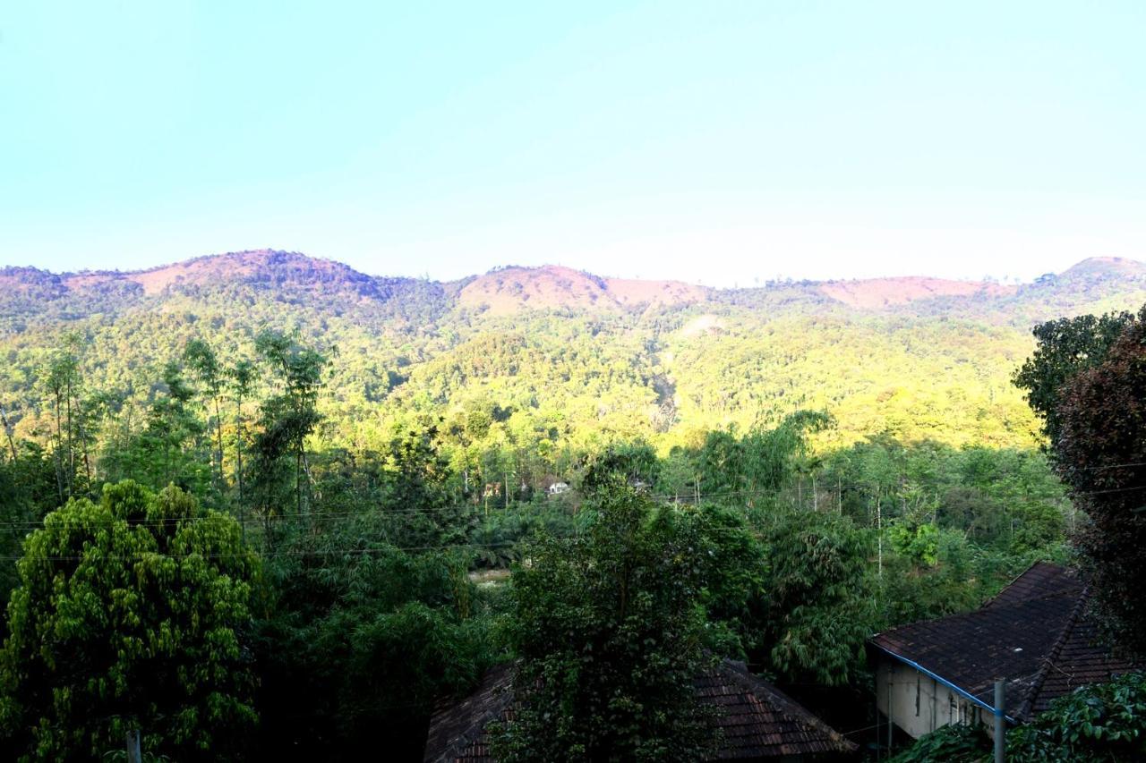 Prashanti Resort Madikeri Exteriör bild
