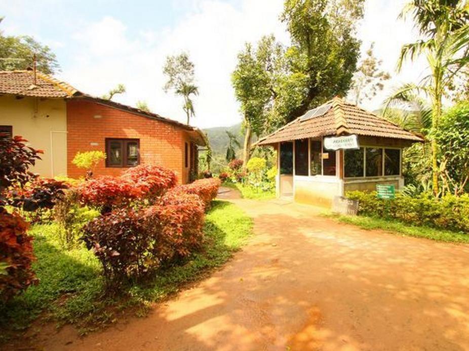 Prashanti Resort Madikeri Exteriör bild